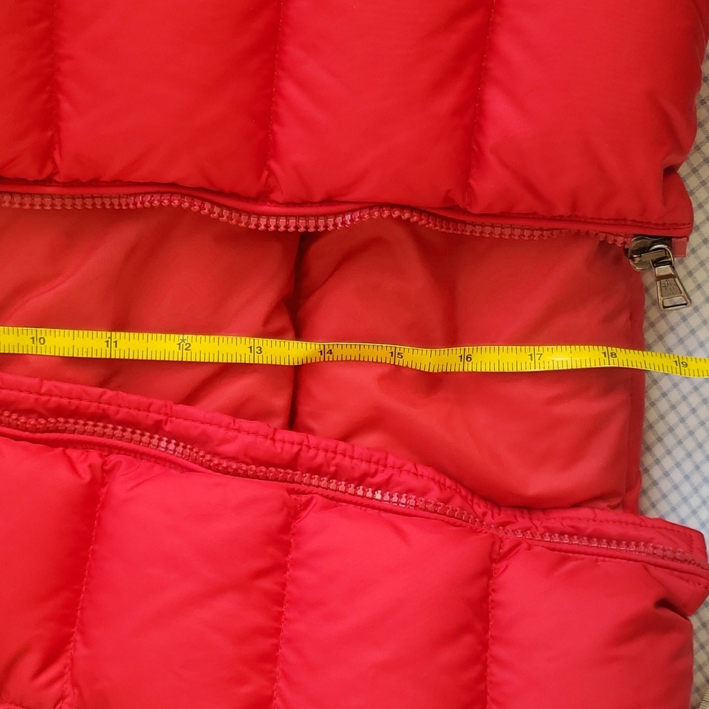 Moncler jacket size 10 with feathers hat around the hat - Picture 14 of 15